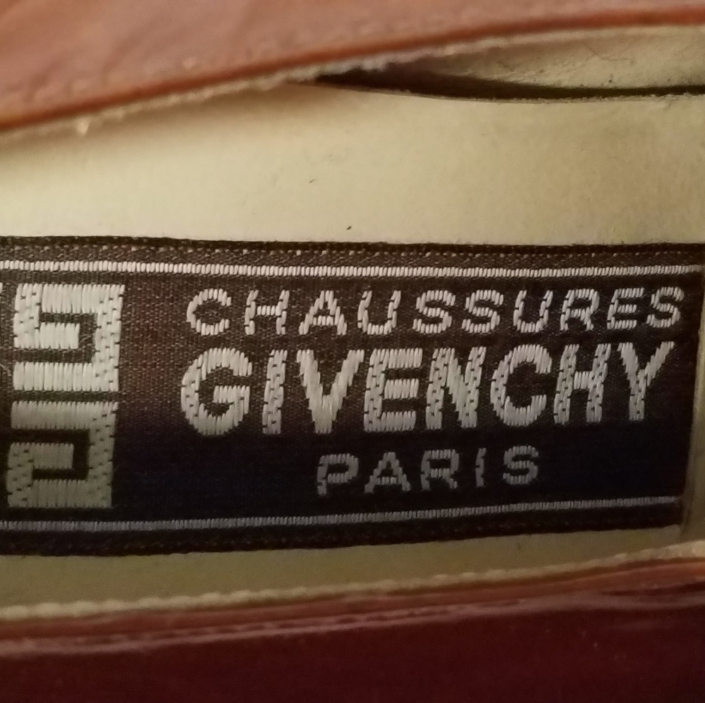 Givenchy Leather Loafers Heels - Picture 2 of 7